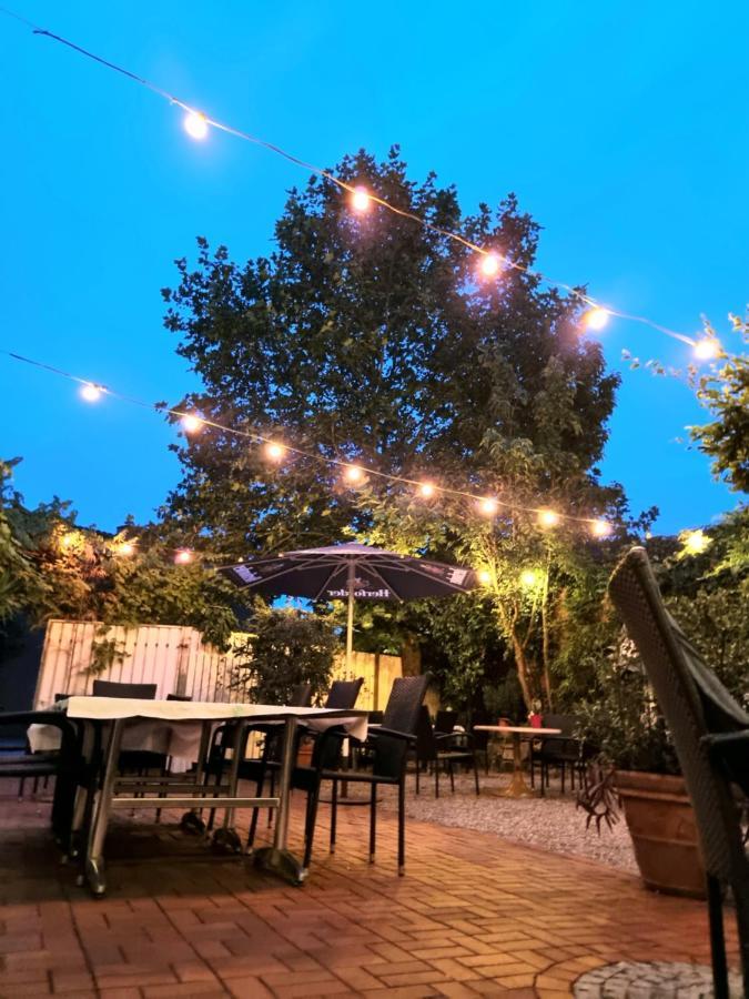 Hotel Altes Gasthaus Duesterbeck Емсдетен Екстериор снимка